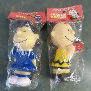 ライナス ソフビ UNITED FEATURE SYNDICATE United Feature Syndicate - Etsy