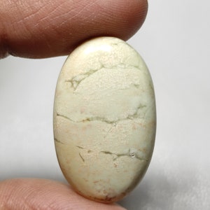 35 Carat Lemon Chrysoprase Cabochon Oval Shape 33X20X6 MM Natural Yellow Lemon Chrysoprase Cabochon Chrysoprase Gemstone For Jewelry G3286
