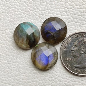 15 MM Round Shape Labradorite Rose Cut Cabochon 3pcs 30 Carat Labradorite Rose Cut Cabochon Checker Cut Labradorite Healing Gemstone C3770
