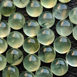 100% Natural green prehnite cabochon round shape calibrated sizes wholesale gemstone translucent prehnite healing crystal mineral stone CX43