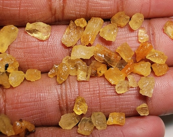 100ct Natural Yellow Aquamarine Golden Beryl Rough Healing Crystal Heliodor Lapidary Rough Semi Precious Wholesale Gemstone Jewelry CX12-2