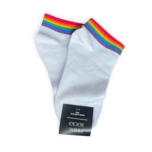 LGBTプライドアンクルソックス、ホワイトレインボーアンクルソックス、レインボーソックス、LGBTQソックス、LGBT、ゲイプライドソックス、ゲイプライド、プライドソックス、LGBTソックス