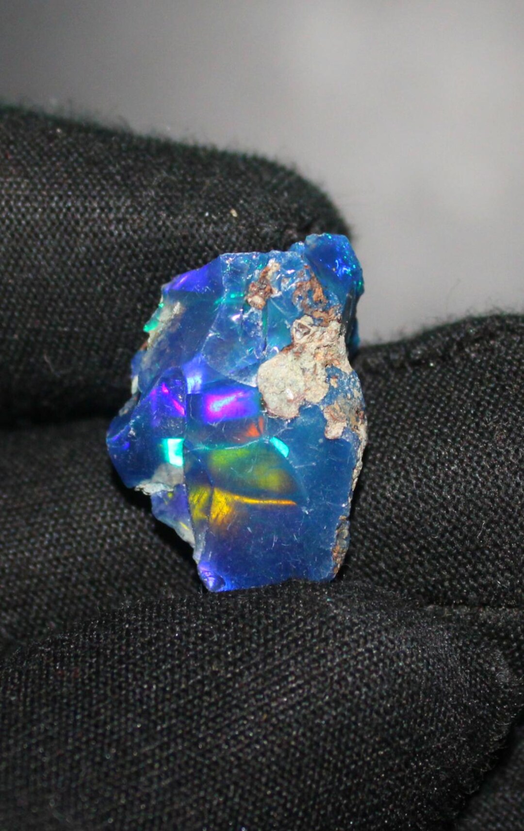 AAA+ オパール原石 (スモーク処理)ブラックオパール 最終割引早い者勝ち!! AAA+ エチオピア産ブラックオパール原石、ブラックオパール原石