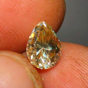 Moissanite, Moissanite Gemstone, Pear Cut Loose Moissanite, Faceted golden color Moissanite, Moissanite sparkling diamond jewelry, 2 Cts
