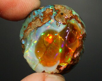 Rohopal, loses Wasser-Opal-Exemplar, Kristall, Welo, auffälliges Feuer, einzigartiger bunter Opal, großer Opal, großer Opal, rauer Multi-Feuer-Opal, roh, 53,95 ct