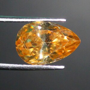 Moissanite, Moissanite Gemstone, Pear Cut Loose Moissanite, Faceted golden color Moissanite, Moissanite sparkling diamond jewelry, 3.05 Ct