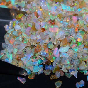 Natural Ethiopian Opal Polish Rough stones, small grade opal crystal, welo opal rough, raw opal crystal, multi fire opal, 3/5 mm 10 Cts lot