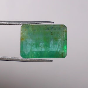 Emerald Gemstone, Natural Emerald, Faceted Green Emerald, Radiant Emerald, Emerald cut stone, Loose Emerald, Zambian Mines Emerald, 6.90 Ct