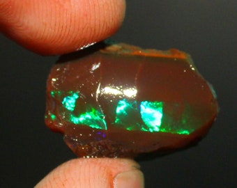 Rohopal, loses Wasser-Opal-Exemplar, Kristall, Welo, auffälliges Feuer, einzigartiger dunkler Schokoladenopal-Rohstein, großer Opal, großer Rohopal, 26,50 ct