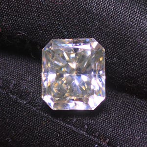 Moissanite stone, Sterling Silver Color, square Ascher shape faceted cut Moissanite Moissanite flawless diamond Brilliant Sparkle 9.55 Cts