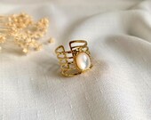 Women's adjustable multi-row openwork and hammered ring in stainless steel and oval mother-of-pearl stone