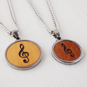 Wood engraved treble clef necklace pendant for woman, minimalist musician gift, music note necklace, unique steel jewelry, gift for pianist