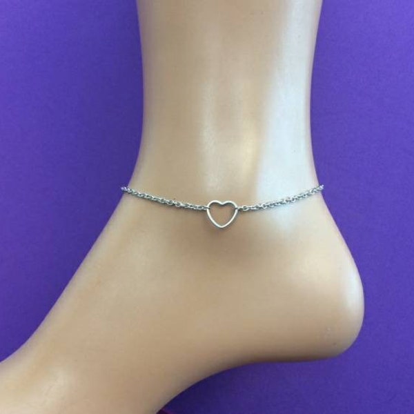 24/7 Locking Geometric Heart (S) Submissive Bracelet or Anklet | Dainty Discreet BDSM Jewellery | Day Time | Gift for Sub | Hex Lock Clasp