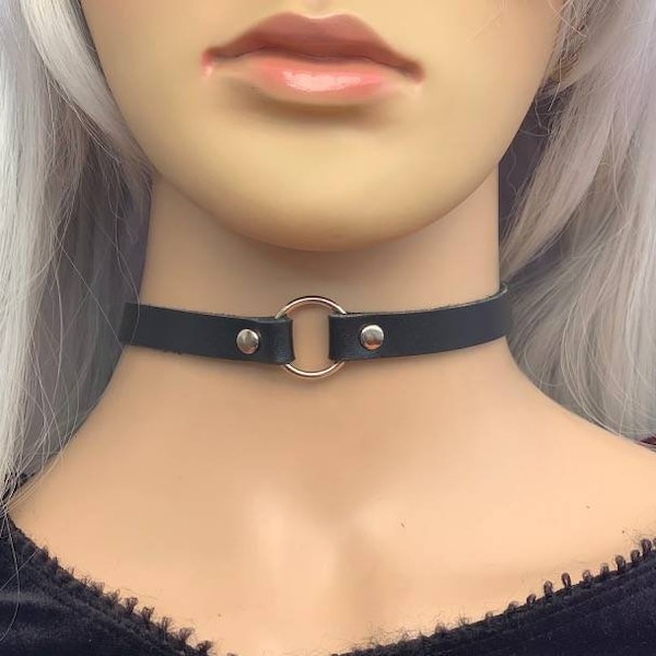 Collar de subpropiedad con junta tórica de acero inoxidable de 15 mm y cuero de 10 mm