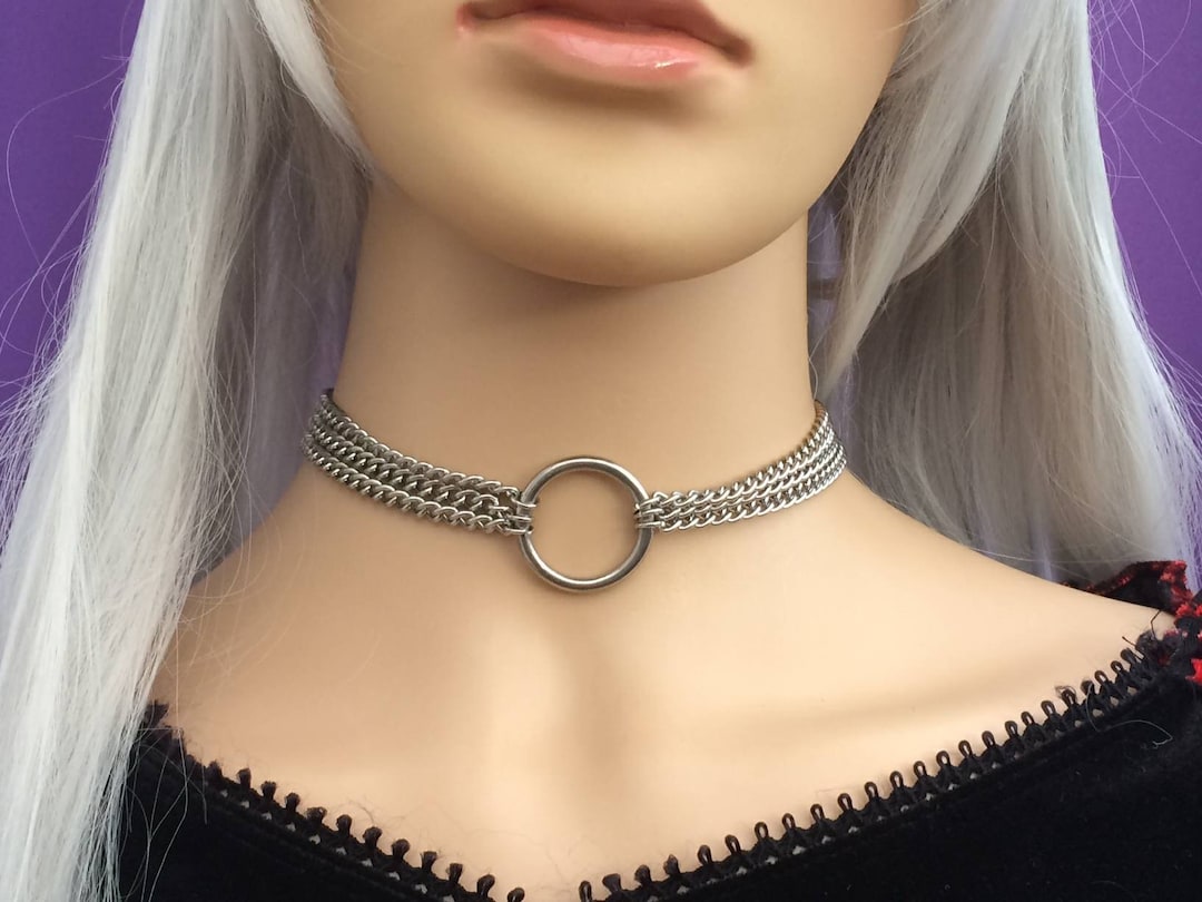 24/7 20mm Chunky O Ring Triple Layer Submissive Collar Submissive