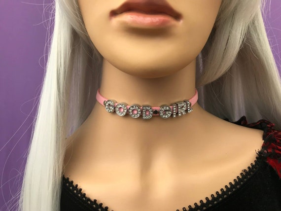 Girl collars discount