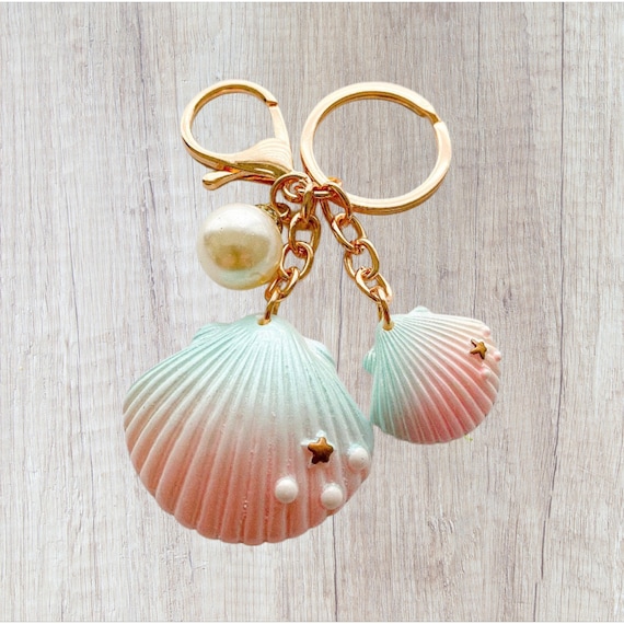 Seashell keychain hotsell
