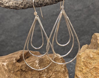 teardrops, sterling silver, three teardrops, boho, minuilist, for her, handmade ear wires