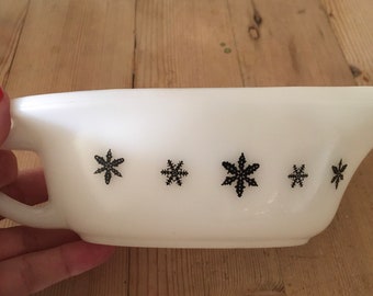 JAJ Pyrex vintage gaiety snowflake milk glass gravy boat