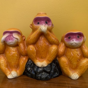 Vintage 3 Wise Monkeys Novelty Liquor Bottle
