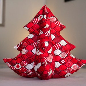 Stuffed Fabric Christmas Tree - Red & White Ornaments