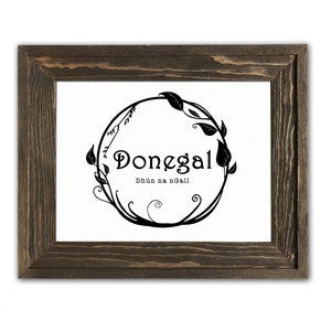 Donegal County Kranz, irische Sprache, Irish County, irische Sprichwörter, irische Housewarming-Geschenke, irisch hergestellte Kunst, nachhaltig hergestellt in Irland