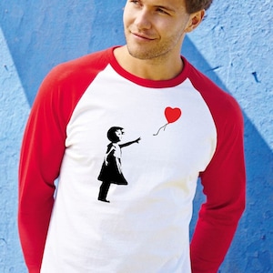 T-shirt da baseball a maniche lunghe Banksy Girl con palloncino a cuore T-shirt da baseball a maniche corte