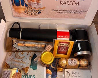 Gift box for Ramadan Gift box with zam zam water Eid gift box Ramadan box with Zamzam water Eid Basket Ramadan favors