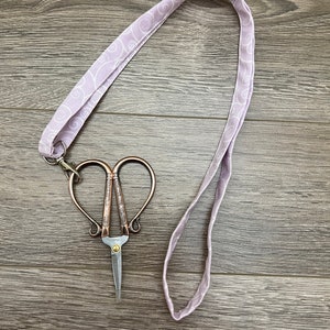 Lilac Lanyard, for keys, scissors lanyard, keeper for your keys, ID lanyard, gift for quilter, scissors neck strap , Cross stitcher