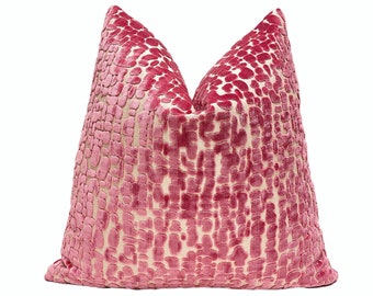 Funda de cojín decorativa de terciopelo rosa con motas de geranio / Funda de cojín decorativa rosa