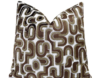 Walnut Groove Velvet Throw Pillow Cover: Geometric Brown Bouclé Cushion Cover