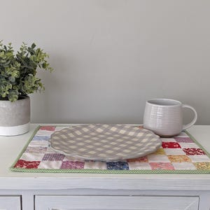 Vintage Quilted Placemat, Vintage Fabric, Quilted Table Setting, Home Decor, Home Goods, Handmade Gifts, Vintage Decor