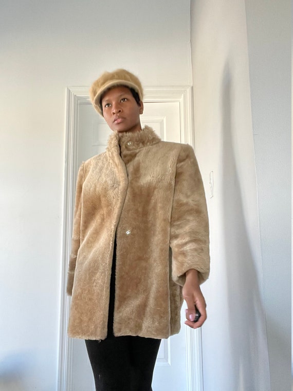 High collar been Faux fur coat