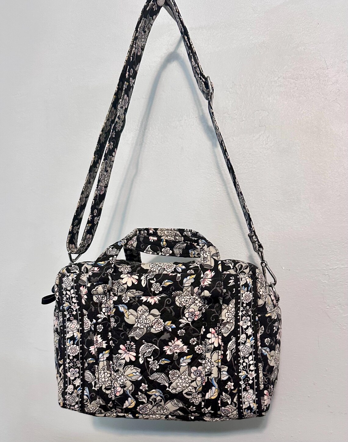VTG Vera Bradley duffle bag, photo 2 of 5