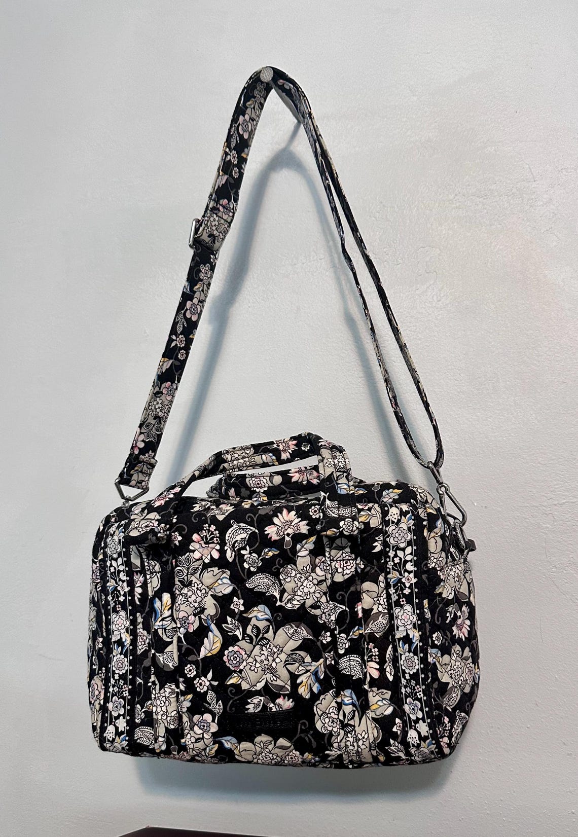 VTG Vera Bradley duffle bag, photo 1 of 5