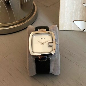 gucci watch old style