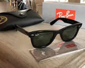 RayBan Wayfarer Classic Vintage Sunglasses 50mm (Authentic)