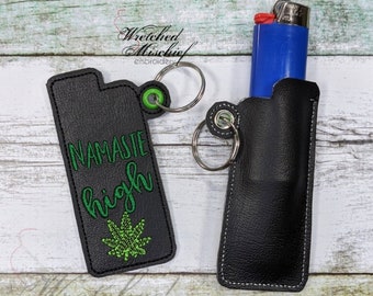 Leaf Lighter Holder - Lighter key chain