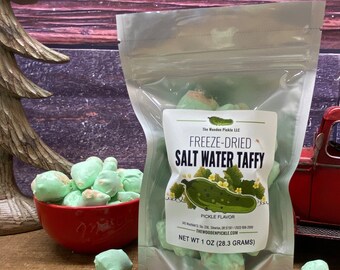 Freeze Dried Dill Pickle Taffy, Crunchy Candy Snacks, Salt Water Taffy, Pickle Candy, Pickle Gifts