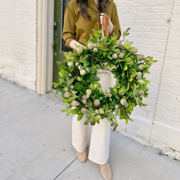 Fig and Laurel leaf greenery wreath,year round door decor,kitchen wall decor,spring wreath,elegant wreath,housewarming gift,fruit wreath