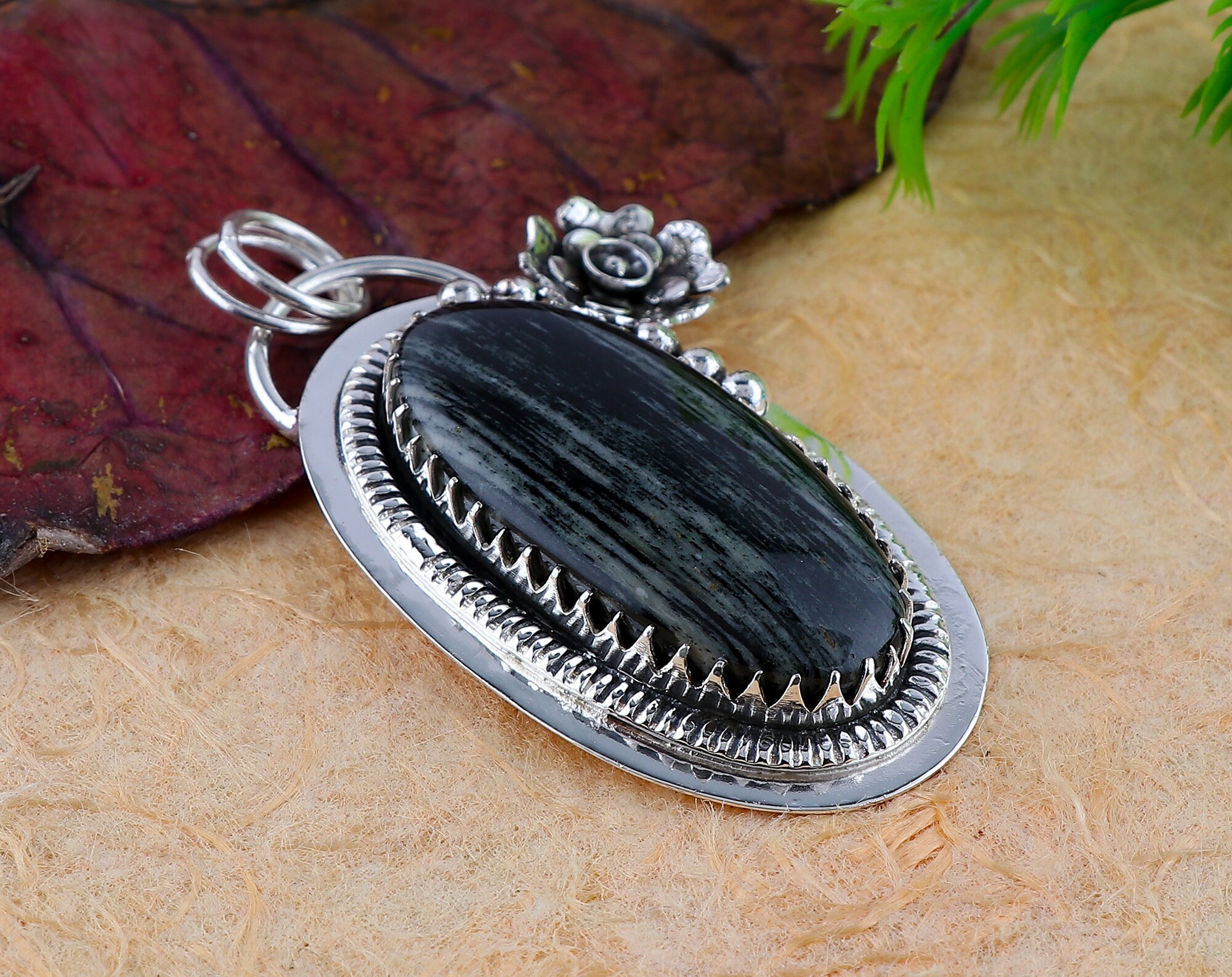 Epic vintage jewelry deals