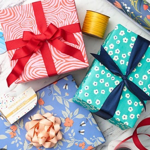 Holiday Gift Wrap • Gift Wrap Service • Extra Service • Gift Box, Gift Tag, Bow & Gift Wrap Add On