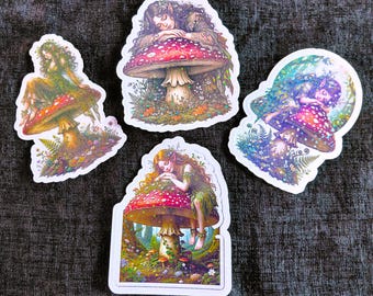 Autocollants holographiques Nymphe des bois | Thème Champignons et Fées | 8,9 cm | À l'unité ou par lot de 4