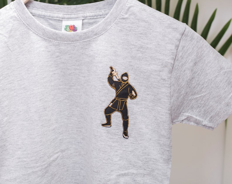 Great Gift for Boy Cotton Shirt for Martial Arts Birthday Gray Tee Perfect Gift for Ninja Fans Cotton Boys T-shirt with Ninja Embroidery