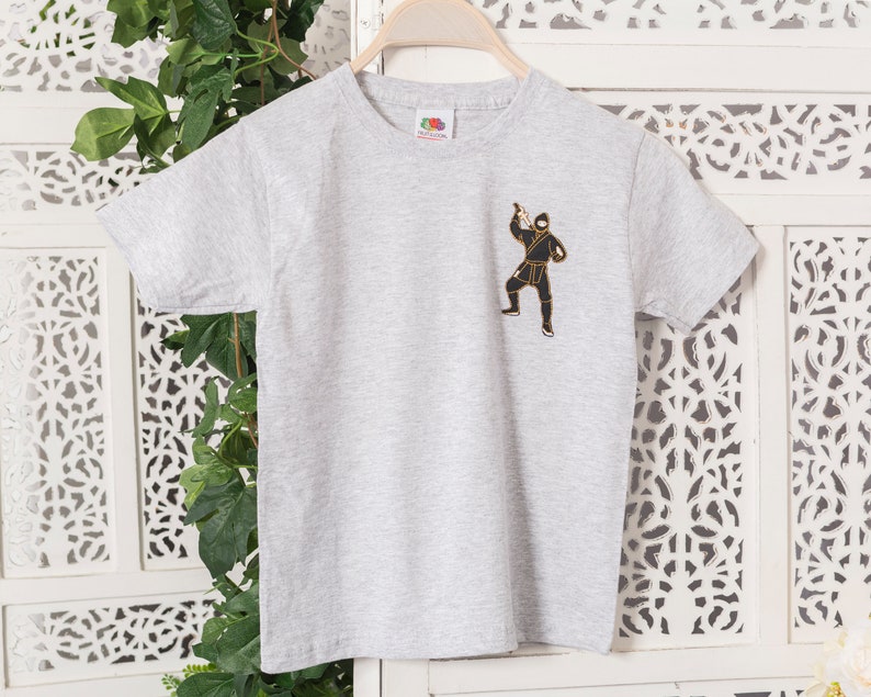 Great Gift for Boy Cotton Shirt for Martial Arts Birthday Gray Tee Perfect Gift for Ninja Fans Cotton Boys T-shirt with Ninja Embroidery