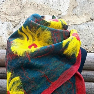 Felted scarf / wool scarf / handmade felted / woman handmade felted / silk scarf / gift for women / Nuno felt / felted scarf / merino  wool
