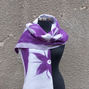 Beautiful warm felt scarf / silk scarf /wool scarf /Nuno felt /pulple felt scarf/ felted scarf / merino  wool/gift for women/ woman  scarf