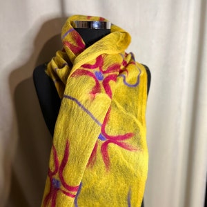 Autumn colors/ Beautiful warm felt scarf/ silk scarf /wool scarf /Nuno felt / felted scarf / merino  wool/gift for women/ woman felted scarf