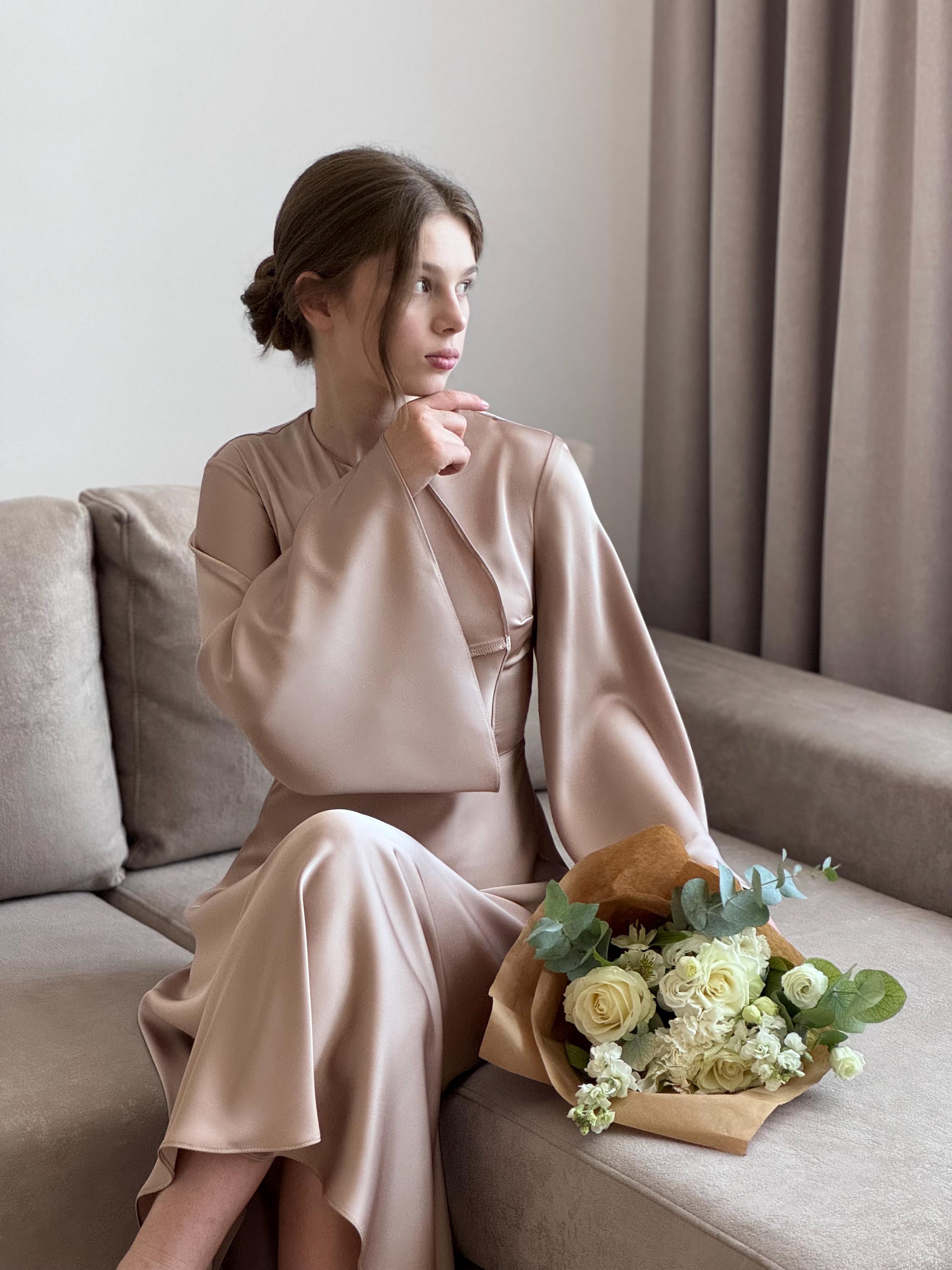 Grey Satin-Silk Midi Dress: Elegant Wide Long Sleeves