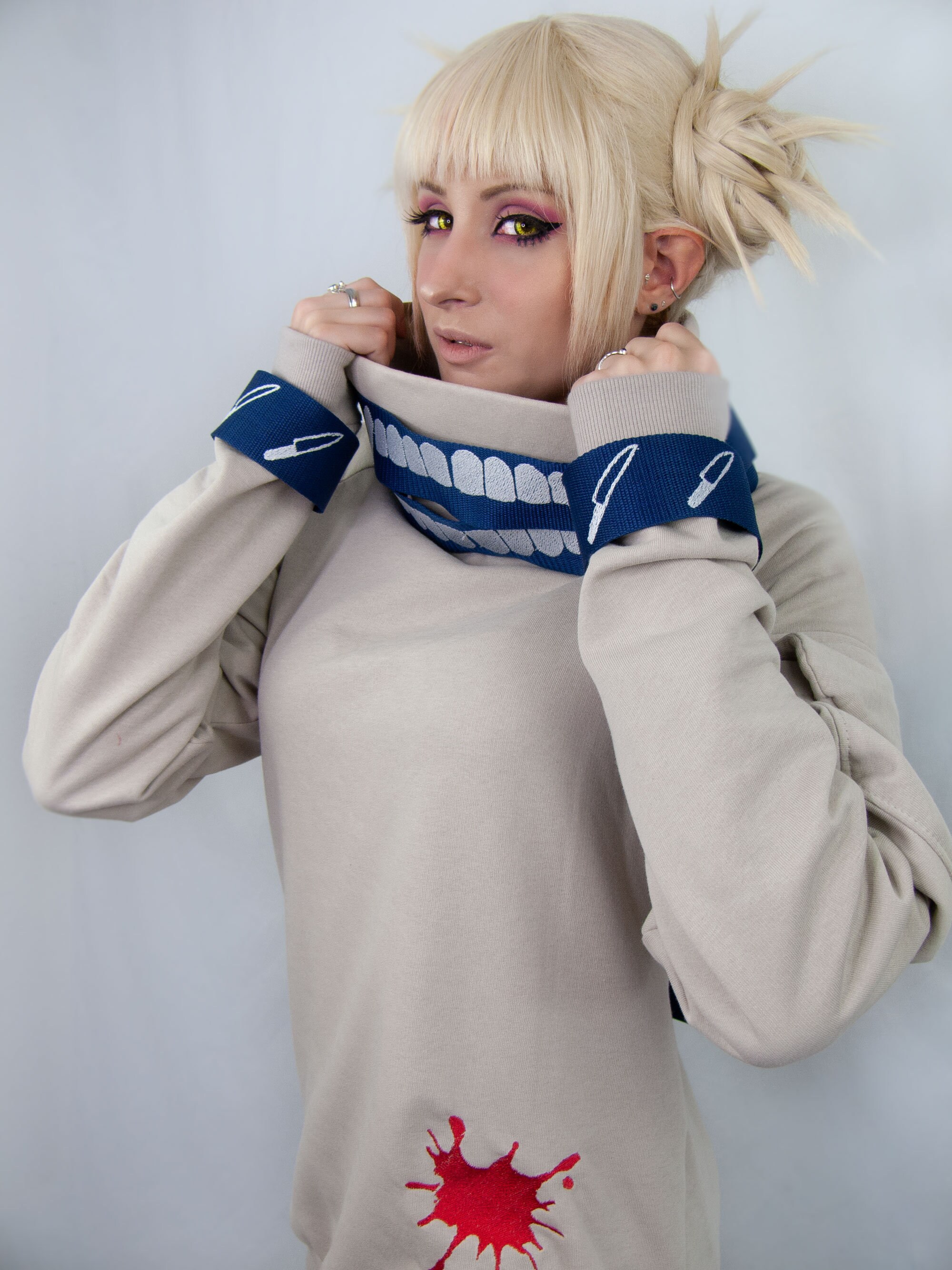 toga himiko sweater